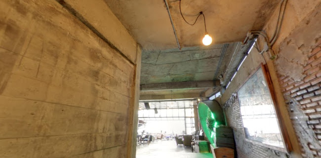 Comentarii opinii despre คาเฟ่ เดอ บีช พัทยา