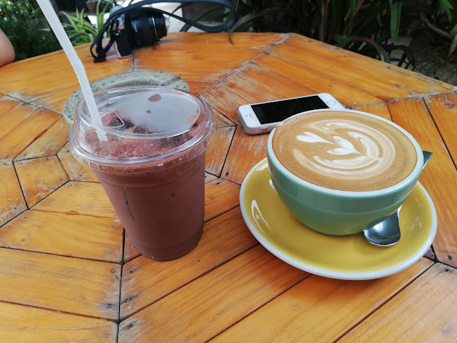 Opinii despre Saereesook ร้านกาแฟ เสรีสุข în อำเภอเมืองอุบลราชธานี - การบริการอาหารและที่พัก