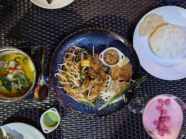 262, Hotel Nautical Inn, 1 ถนนเลียบชายหาด เมืองพัทยา อำเภอบางละมุง ชลบุรี 20150