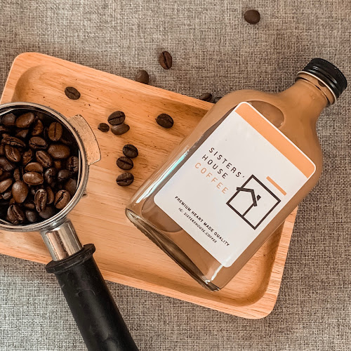 Opinii despre Sisters' House Coffee în เมือง - การบริการอาหารและที่พัก