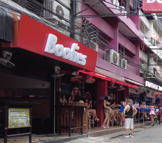 Boofies Soi 6 - อำเภอบางละมุง