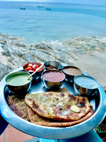 Amritsr Restaurant - การบริการอาหารและที่พัก