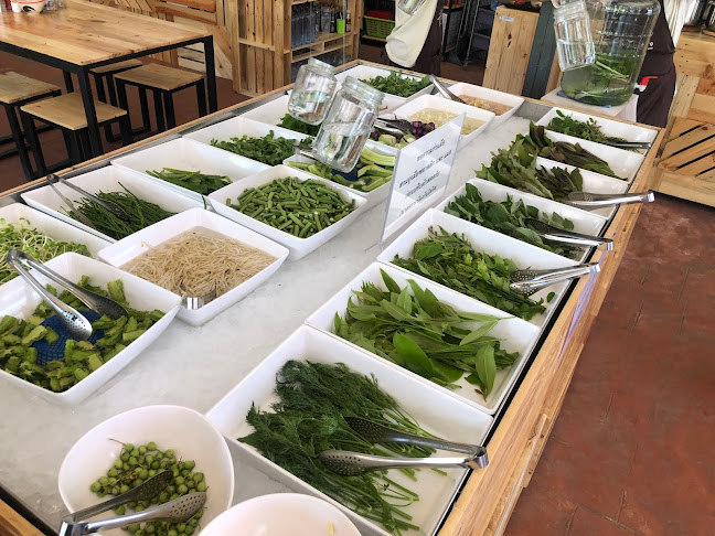 Comentarii opinii despre ร้านหนมจีนบ้านฉลอง