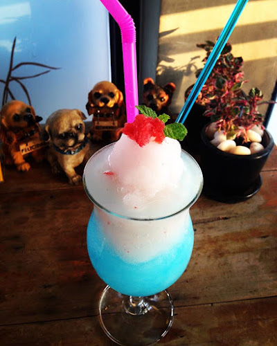 หนึ่งสยาม คอฟฟี่ คาเฟ่ และอาหาร