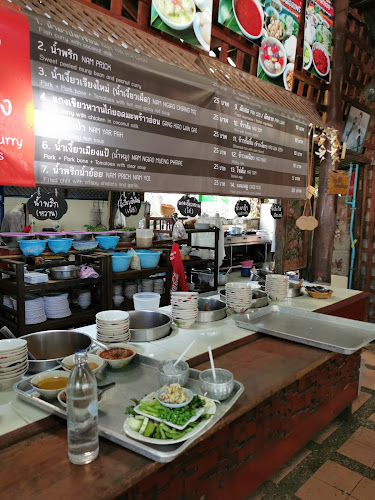 Comentarii opinii despre ร้านอาหารปั๋นใจ๋