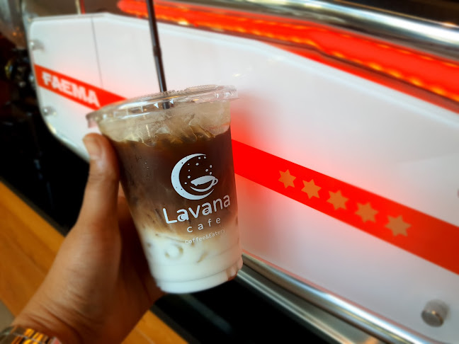 Opinii despre Lavana cafe’& Bistro พิษณุโลก în เมือง - การบริการอาหารและที่พัก