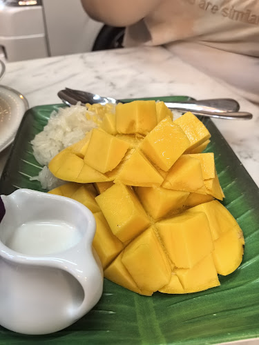 Kati Thai Dessert pattaya - การบริการอาหารและที่พัก