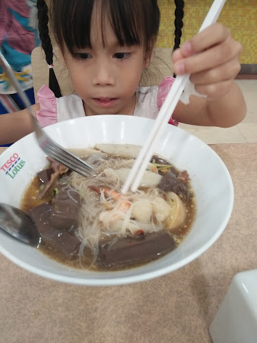 Comentarii opinii despre ร้านก๋วยเตี๋ยวเนินมะกอก