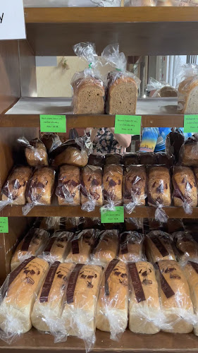 The Continental Bakery and Restaurant - อำเภอบางละมุง