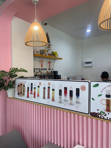 Opinii despre มีความสุข สาขาเมืองพิษณุโลก MEE-KHWAM-SOOK Mueang Phitsanulok în อำเภอเมืองพิษณุโลก - การบริการอาหารและที่พัก