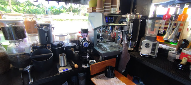 Coffee Cafe 99 ถ. ศรีสุนทร ตำบล ศรีสุนทร อำเภอถลาง ภูเก็ต 83110