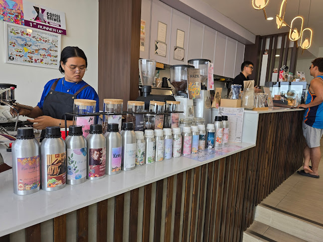 Albatross Coffee Roasters - อำเภอบางละมุง