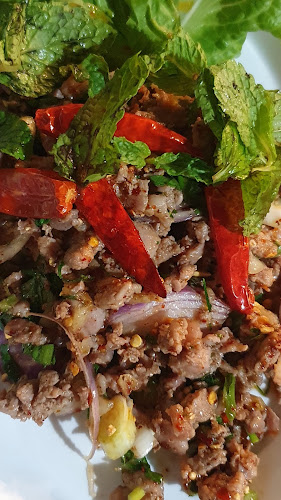 Comentarii opinii despre ส้มตำยกล้อ..กะตะเจ้าเก่า