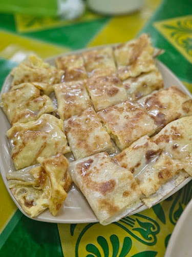 Roti Phuket โรตีภูเก็ต (โรตีพระเสวย) - การบริการอาหารและที่พัก