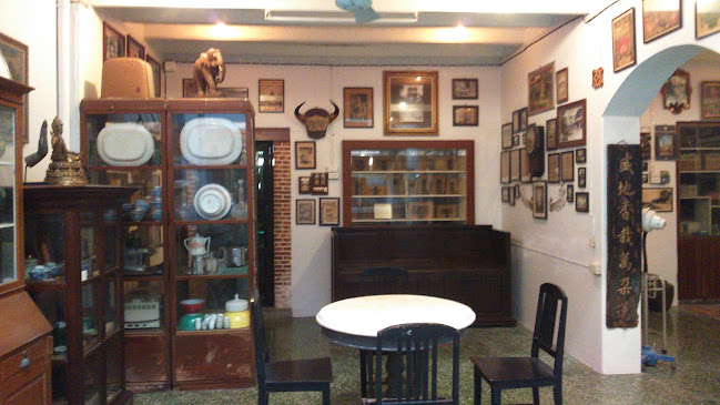 Comentarii opinii despre Cafe' De Roo