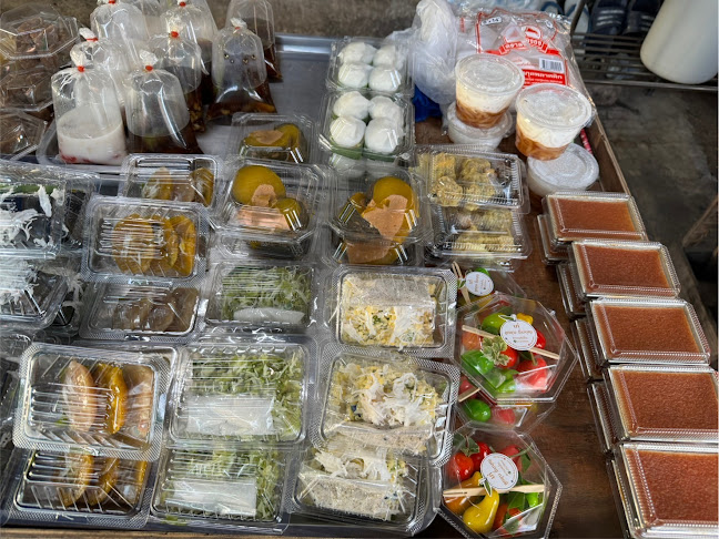 Opinii despre ร้านตัวป.ปาล์ม ปั๊ม ไปร์ท în อำเภอกระทุ่มแบน - การบริการอาหารและที่พัก