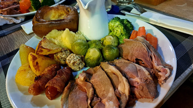 Opinii despre แฟnบอยส์ คาเฟ่ & เรสเตอรองท์ în อำเภอกะทู้ - การบริการอาหารและที่พัก