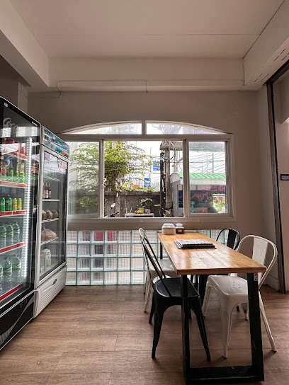 Bagus cafe & halal food