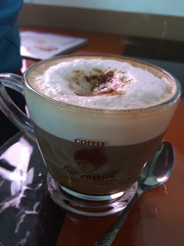 กาแฟดอยช้าง - การบริการอาหารและที่พัก