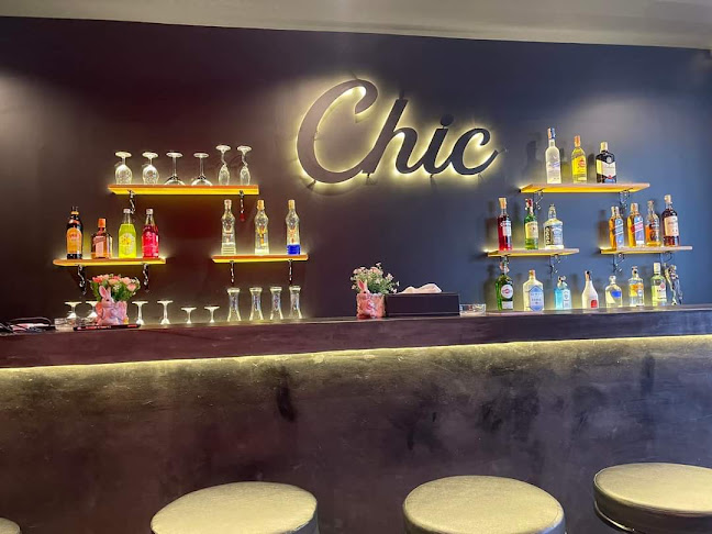 Opinii despre CHiC BAR RAWAI în อำเภอเมืองภูเก็ต - การบริการอาหารและที่พัก