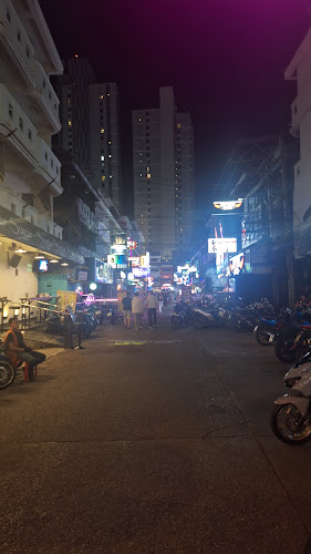 Celona Bar - อำเภอบางละมุง