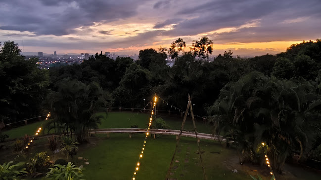 Bonkhao Restaurant ร้านอาหารบนเขา - การบริการอาหารและที่พัก