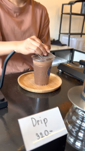 Opinii despre Botanica Specailty Coffee & Spirit în เมือง - การบริการอาหารและที่พัก