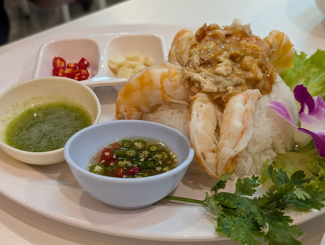 Comentarii opinii despre ยืนยิ้ม ซีฟู้ด YuenYim Seafood