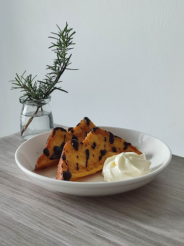 100 72 ต.ท่าช้าง อ.เมือง จันทบุรี 22000