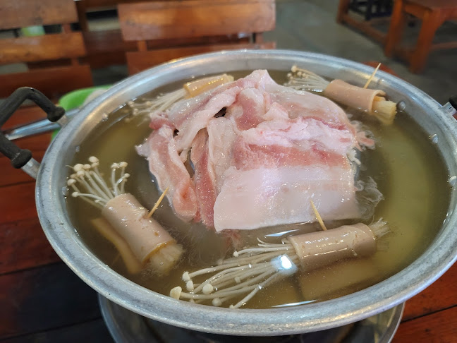 V8V2+QQF ตำบลป่าตอง อำเภอกะทู้ ภูเก็ต 83150