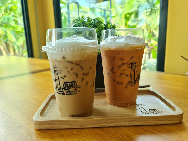 Comentarii opinii despre Light House Café ถนนพุทธสาคร