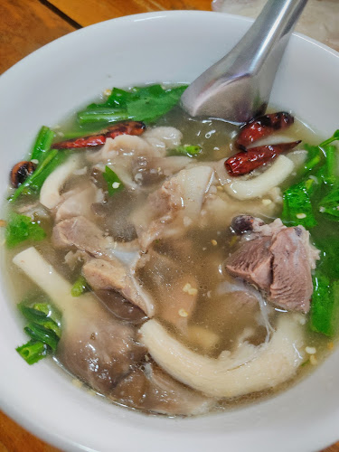 M4W7+C7G สวรรค์วิถี 36 ตำบลปากน้ำโพ อำเภอเมืองนครสวรรค์ นครสวรรค์ 60000