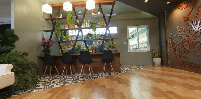 Opinii despre Cells Coffee x Co-working space în เมือง - การบริการอาหารและที่พัก