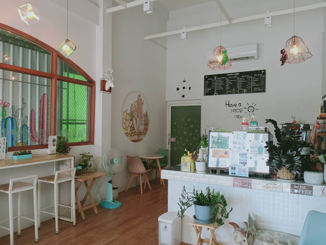 J479+99G ถนน ท่าหลวง ตำบล จันทนิมิต อำเภอเมืองจันทบุรี จันทบุรี 22000