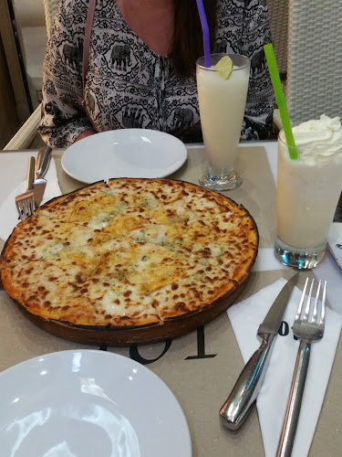 Comentarii opinii despre Cafe 101