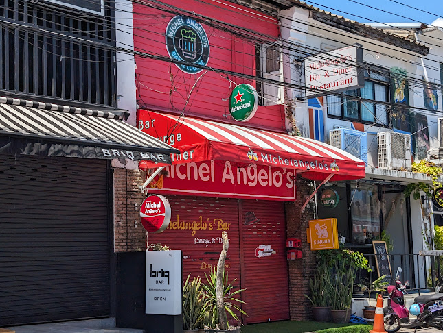 12 ถนนตะกั่วป่า ตำบลตลาดเหนือ Amphur Muang, ภูเก็ต 83000