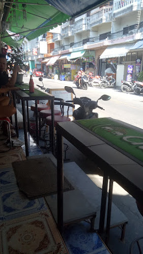 VVPH+QV3 ซอย บุณย์กัญจนา เมืองพัทยา อำเภอบางละมุง ชลบุรี 20150