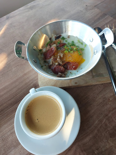 ร้านกาแฟ เซ็งลี้ Sheng Li Coffee ️ - การบริการอาหารและที่พัก