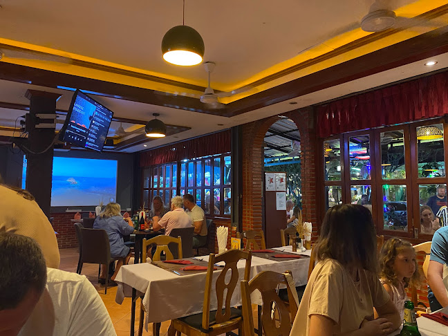 Soi The Old Phuket Hotel ตำบล กะรน ภูเก็ต 83100