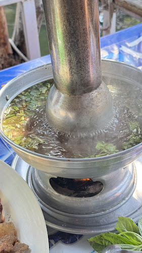 Comentarii opinii despre นายเก่งคลองสี่ ก๋วยเตี๋ยวเนื้อวัวรสเยี่ยม