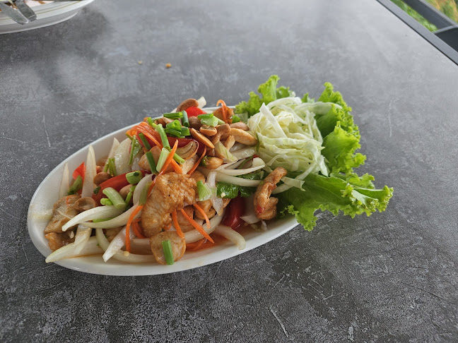 Opinii despre Mountain Jungle Restaurant în อำเภอเกาะสมุย - การบริการอาหารและที่พัก