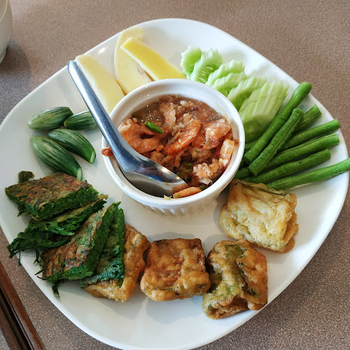 ห้องอาหารเก็จแก้ว - อำเภอปากเกร็ด