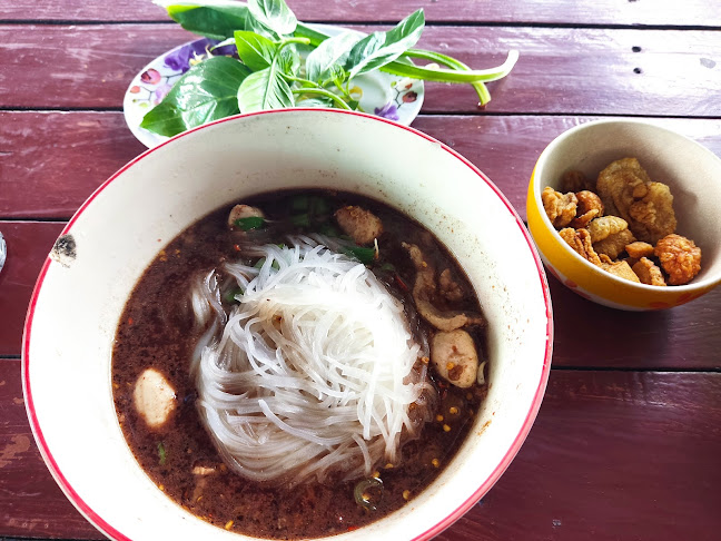 หมู่ 5 ถ. พุทธมณฑลสาย 5 ตำบลอ้อมน้อย อำเภอกระทุ่มแบน สมุทรสาคร 74130