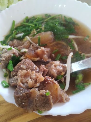 ข้าวแห้งทะเล บ้านอาม่า - การบริการอาหารและที่พัก