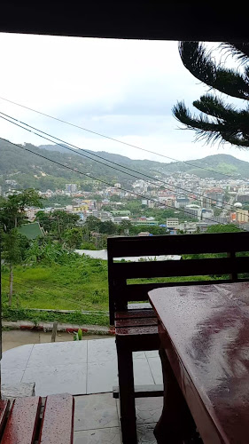 Comentarii opinii despre ร้านNumber.6 patong