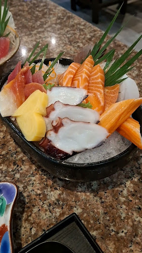 63 69 ถนน วิชิตน้อมเกล้า ตําบล วิชิต อำเภอเมืองภูเก็ต ภูเก็ต 83000