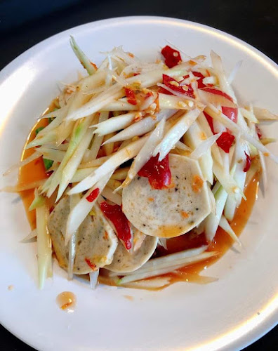 คุณนายตำละยำ - การบริการอาหารและที่พัก