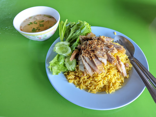 Comentarii opinii despre ศูนย์รวมอาหารอิสลามแยกทางรถไฟ พัทยา