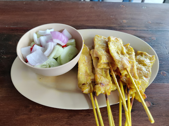 ร้านก๋วยเตี๋ยวหมูแม่นิ่ม - เมือง