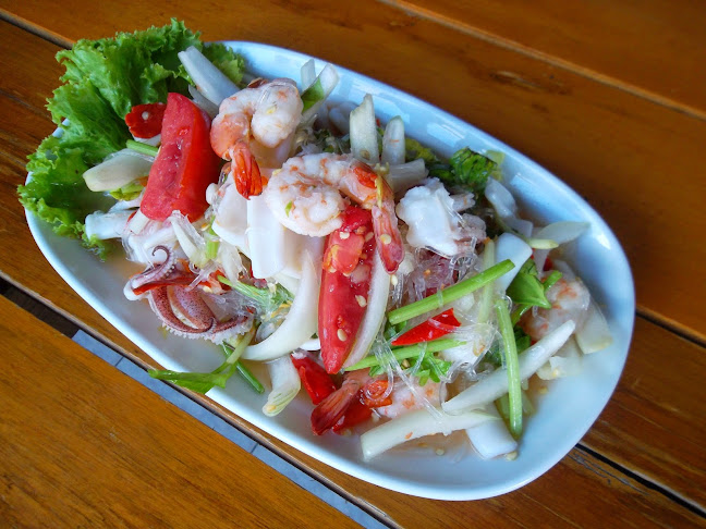 Starfish Bar and Restaurant - อำเภอกะทู้